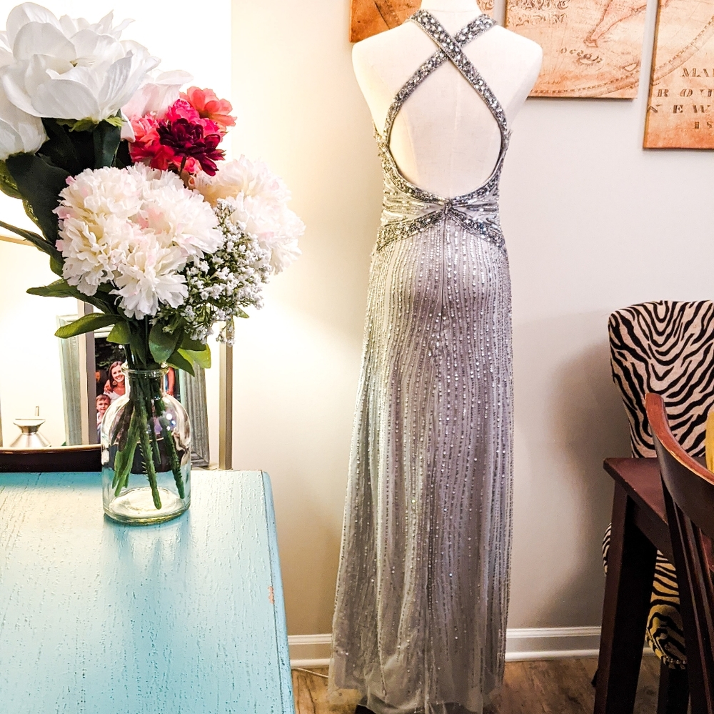 SVETLANA Super CUTE Beaded Sequined Formal Gown - Picture 6 of 7